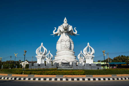 a elephant trafic circle Tambon Wiang in the town of Chiang Saen in the north of the city Chiang Rai in North Thailand.   Thailand, Chiang Sean, November, 2019のeditorial素材