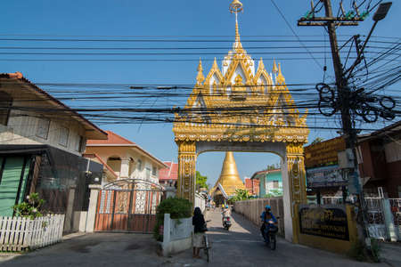 the Wat Chumphon Khiri in the town of Mae Sot in the Province of Tak in Tahiland.   Thailand, Mae Sot, November, 2019のeditorial素材