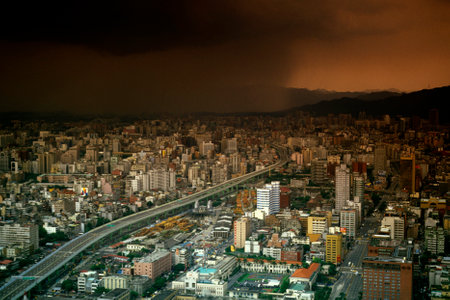 a road in the city centre of Taipei in Taiwan of East Aasia.   Taiwan, Taipei, May, 2001のeditorial素材