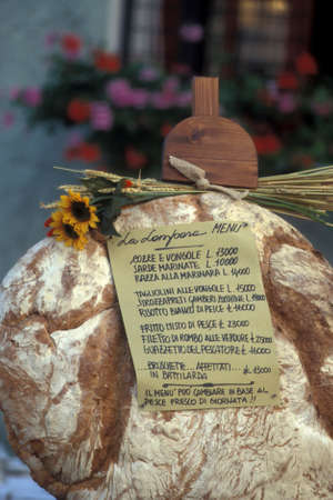 a bread at a restaurant in the town of Rimini in Emilia-Romagna in Italy.   Italy, Rimini, June, 2001のeditorial素材