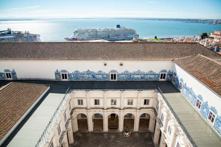 the view from the roof of the Igreja Sao Vicente de Fora in Alfama in the City of Lisbon in Portugal.  Portugal, Lisbon, October, 2021のeditorial素材