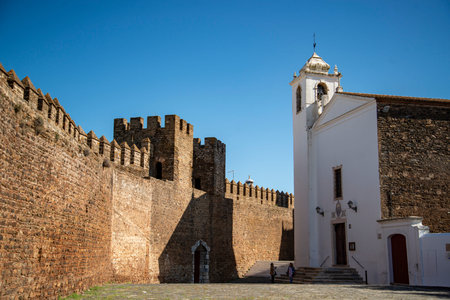 the Castelo de Alandroal in the Village of Alandroal in Alentejo in Portugal.  Portugal, Alandroal, October, 2021のeditorial素材