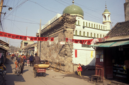 the mosque of Kaifeng in the City of Kaifeng in the Province of Henan in China. China, Kaifeng, November, 1996のeditorial素材