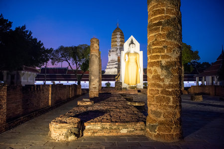 Ruins of Phra Attharos or Wat Yai in the city of Phitsanulok in Thailand. Thailand, Phitsanulok, December, 1, 2024.のeditorial素材