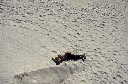 a Holy men and Street Sadhus at the Holy Ganges River in the city of Rishikesh in the Province of Uttarakhand in India. India, Rishikesh, February, 1998のeditorial素材