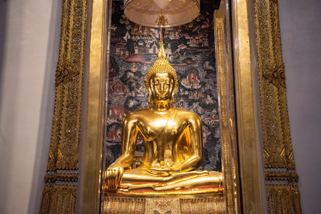 the Big Buddha of Wat Suthat Thepwararam Ratchaworamahawihan in Banglamphu in the city of Bangkok in Thailand. Thailand, Bangkok, December, 9, 2023のeditorial素材