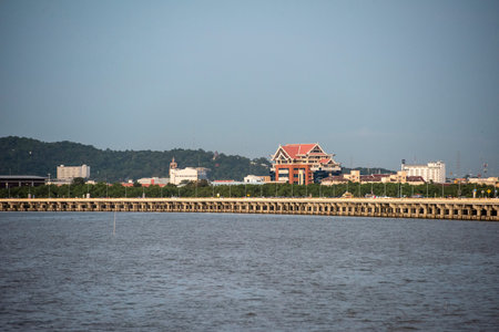 the coast Road Bridge with the Chonburi Kwaeng Court at the city center of Mueang Chonburi City in Province of Chonburi in Thailand. Thailand, Chonburi, October, 31, 2023のeditorial素材