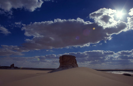 The Landscape and Nature in the White Desert near the Village of Farafra in the Libyan or western desert of Egypt in North Africa, Egypt, Farafra, March, 2000のeditorial素材