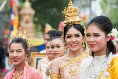 traditional thai dance at the tradititional Longboat Race at the Mun river of the town of Satuek...