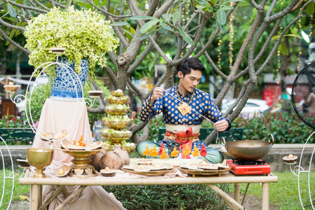 traditioal hand made Loy Krathong Lanterns and candles at a market at the Santichaiparakan park in Banglamphu in the city of Bangkok in Thailand.  Thailand, Bangkok, November, 2017のeditorial素材