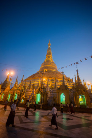 the architecture in the Shwedagon Paya Pagoda in the City of Yangon in Myanmar in Southeastasia.のeditorial素材