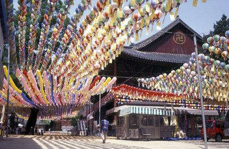 traditional lanterns at the Jogyesa temple in the city of Seoul in South Korea in EastAasia.  Southkorea, Seoul, May, 2006のeditorial素材