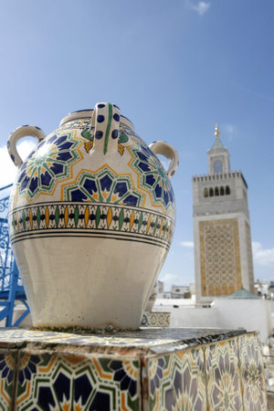 Tunisian Peootery in front of the Ez Zitouna or Al Zaytuna Mosque in the Medina of the Old City of Tunis in north of Tunisia in North Africa,  Tunisia, Sidi Bou Sair, March, 2009のeditorial素材