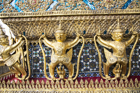 Decorative patterns in Wat Phra Kaew, also known as the Temple of the Emerald Buddha, that also includes the former residence of the Thai monarch, the Grand Palace. Bangkok, Thailand.のeditorial素材