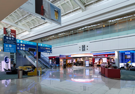 UAE, DUBAI, NOVEMBER, 2022: Dubai International Airport architecture and interior, United Arab Emirates. Dubai Airport is one of the worlds busiest airportのeditorial素材