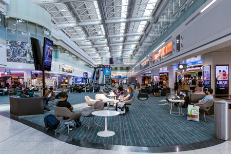UAE, DUBAI, NOVEMBER, 2022: Dubai International Airport architecture and interior, United Arab Emirates. Dubai Airport is one of the worlds busiest airportのeditorial素材