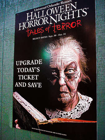 Orlando,FL/USA - Oct 31,2005 : HALLOWEEN HORROR NIGHTS sign. Universal Studios Halloween Horror Nights event, this festival opening at nights of October to challenge your courage.のeditorial素材
