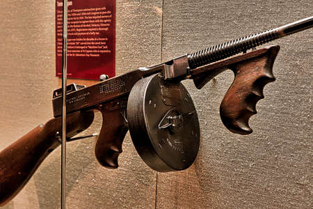 Las Vegas, Nevada USA - Oct 30, 2015 : Photo of the The Mob Museum display Thompson submachine gun. Also used in mafia movies such as the movie "The Godfather"のeditorial素材