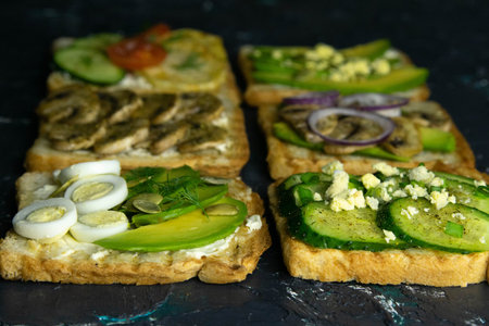 Combination with different kinds of sandwiches: with mushrooms, with avocado and eggs, with ham...