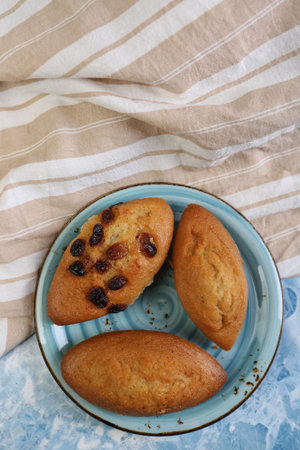 cookies with dark chocolate chips