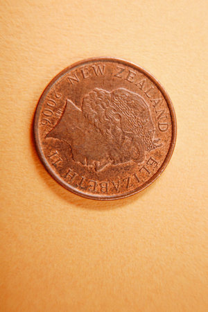 Coins of New Zealand, New Zealand dollars coin