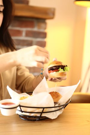 Homemade hamburger with fresh vegetables
