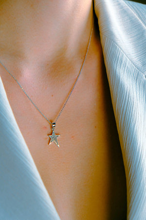 Stylish Gold and Diamond Jewelry for Modern Women