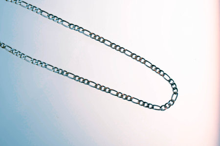 Sparkling Gold Jewelry with Stunning Diamonds