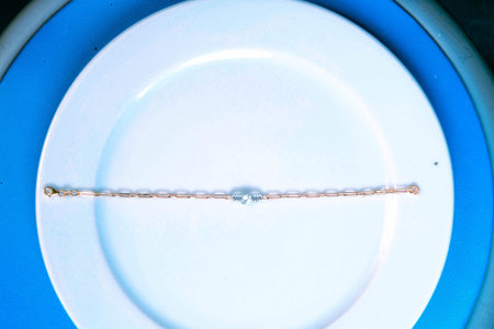 Glamorous Gold Jewelry with Sparkling Diamonds