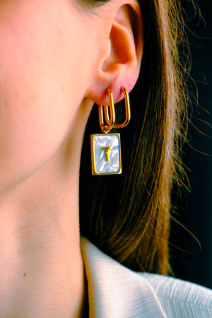 Stylish jewellery, diamonds and precious stones.