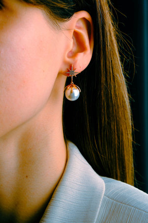 Personalized Gold and Diamond Jewelry Gifts