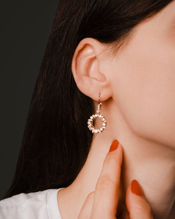 Designer Jewelry: Gold, Diamonds, and Gemstones