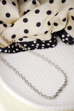 Elegant Diamond and Gold Jewelry for Women