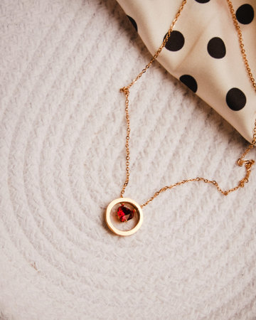 Sparkling Jewelry Sets: Gold, Diamonds, and Gemstones