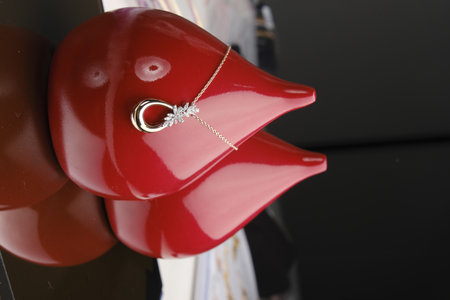 Luxurious Jewelry Pieces: Gold and Diamonds Togetherの写真素材