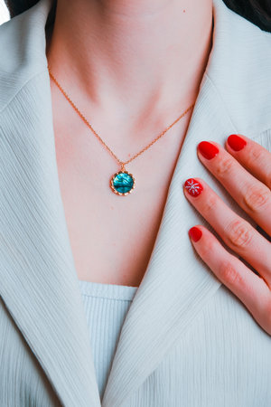 Beautiful Gold and Diamond Cocktail Jewelryの写真素材