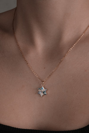 Premium Diamond and Gold Jewelry for Womenの写真素材