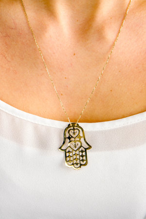 High-End Jewelry: Gold and Diamond Treasures
