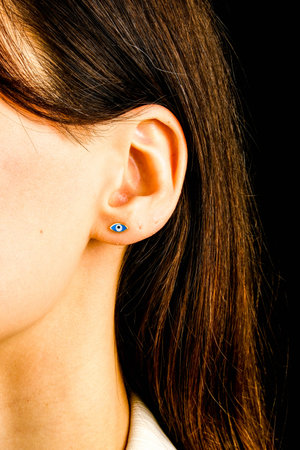 Designer Jewelry: Gold, Gemstones