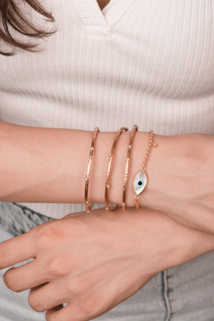 Stylish jewellery, diamonds and precious stones.