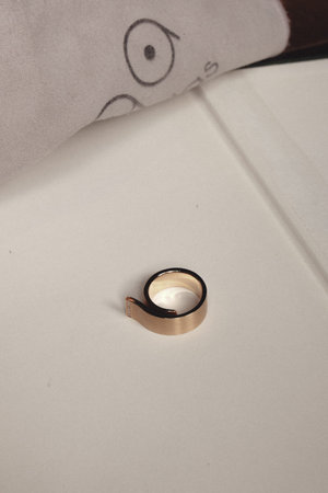 Stylish jewellery, diamonds and precious stones.