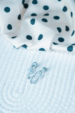 Luxury Bridal Jewelry: Diamonds and Gold Engagement Jewelry