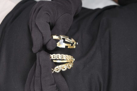 Stylish Gold and Diamond Jewelry for Modern Women