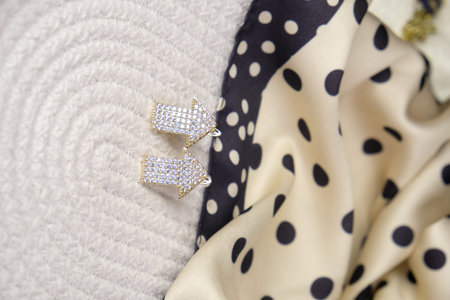Sparkling Jewelry Sets: Gold, Diamonds, and Gemstones