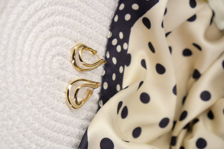 Chic Gold and Diamond Jewelry for Everyday Elegance