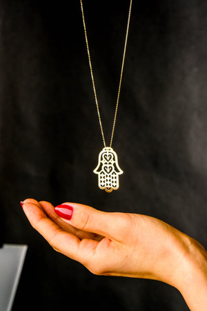 Glimmering Diamond and Gold Jewelry for Every Styleの写真素材