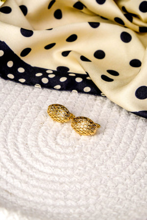 Alluring Gold and Diamond Wedding Bands