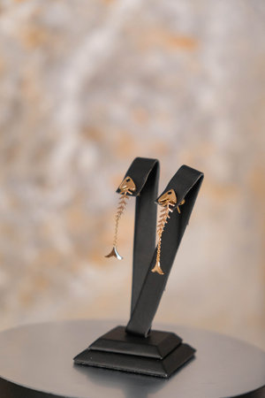 Chic Gold and Diamond Jewelry for Everyday Elegance