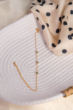 Stylish jewellery, diamonds and precious stones.
