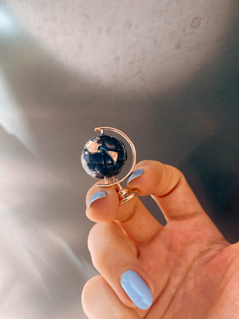 Stylish and Elegant Gold Diamond Jewelry Pieces